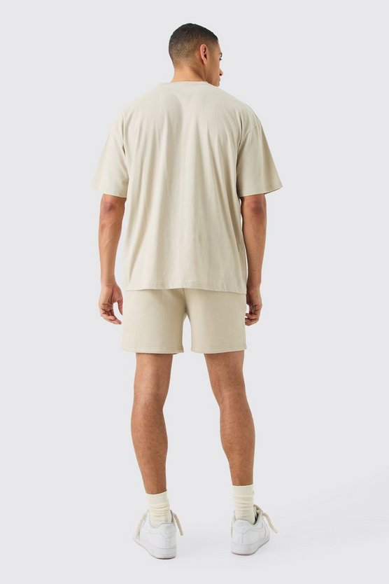 Man Signature T-Shirt und lockere Shorts