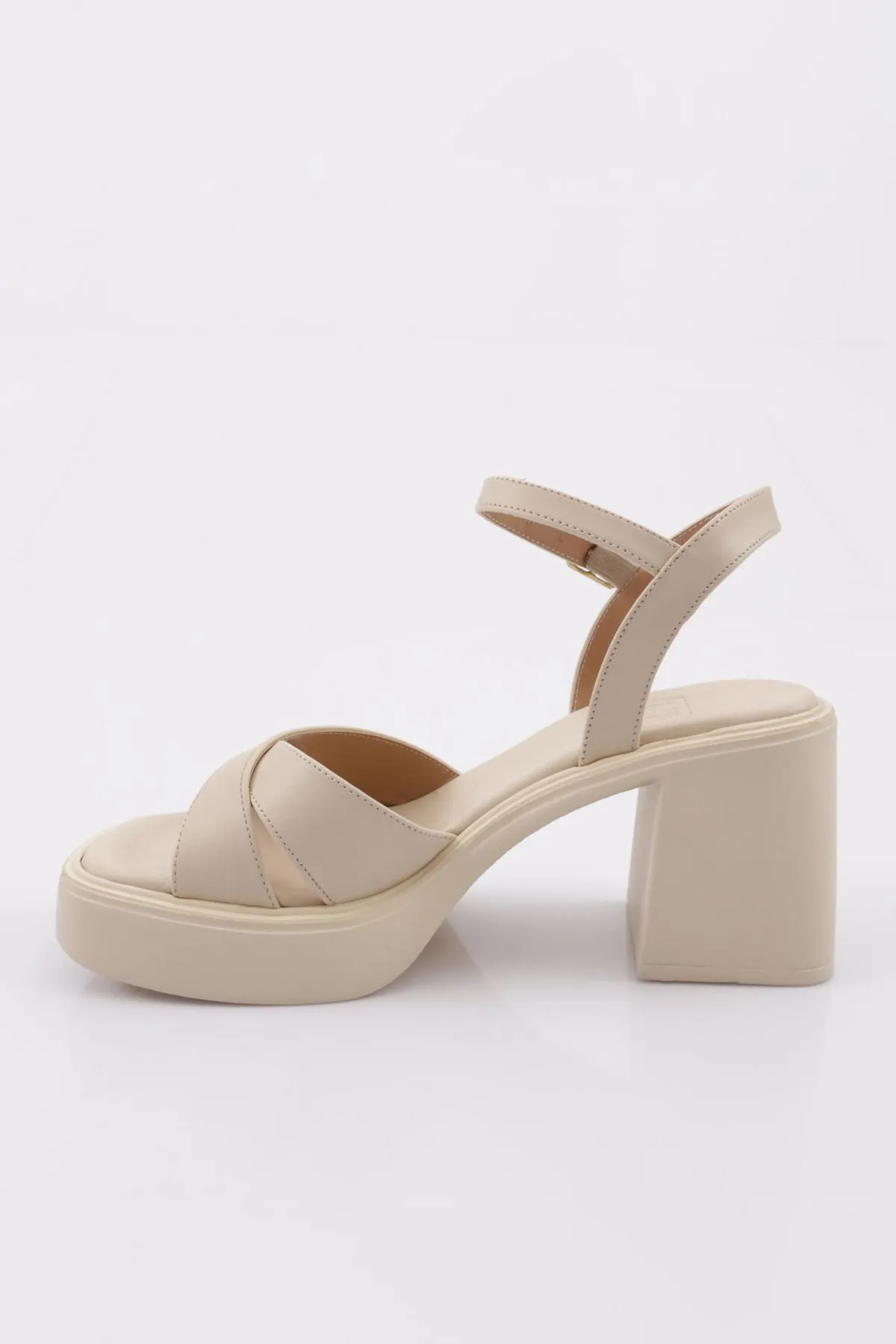 DGN  Pm221-k056 Hautfarbene Sandalen für Damen mit Knöchelriemen