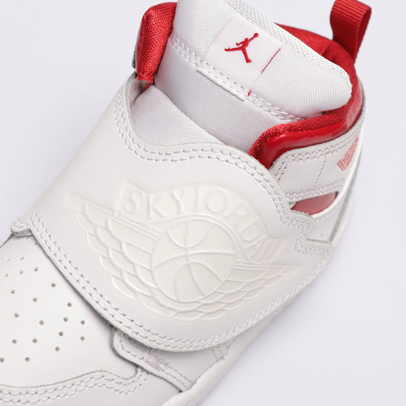 SKY JORDAN 1 Weiß
