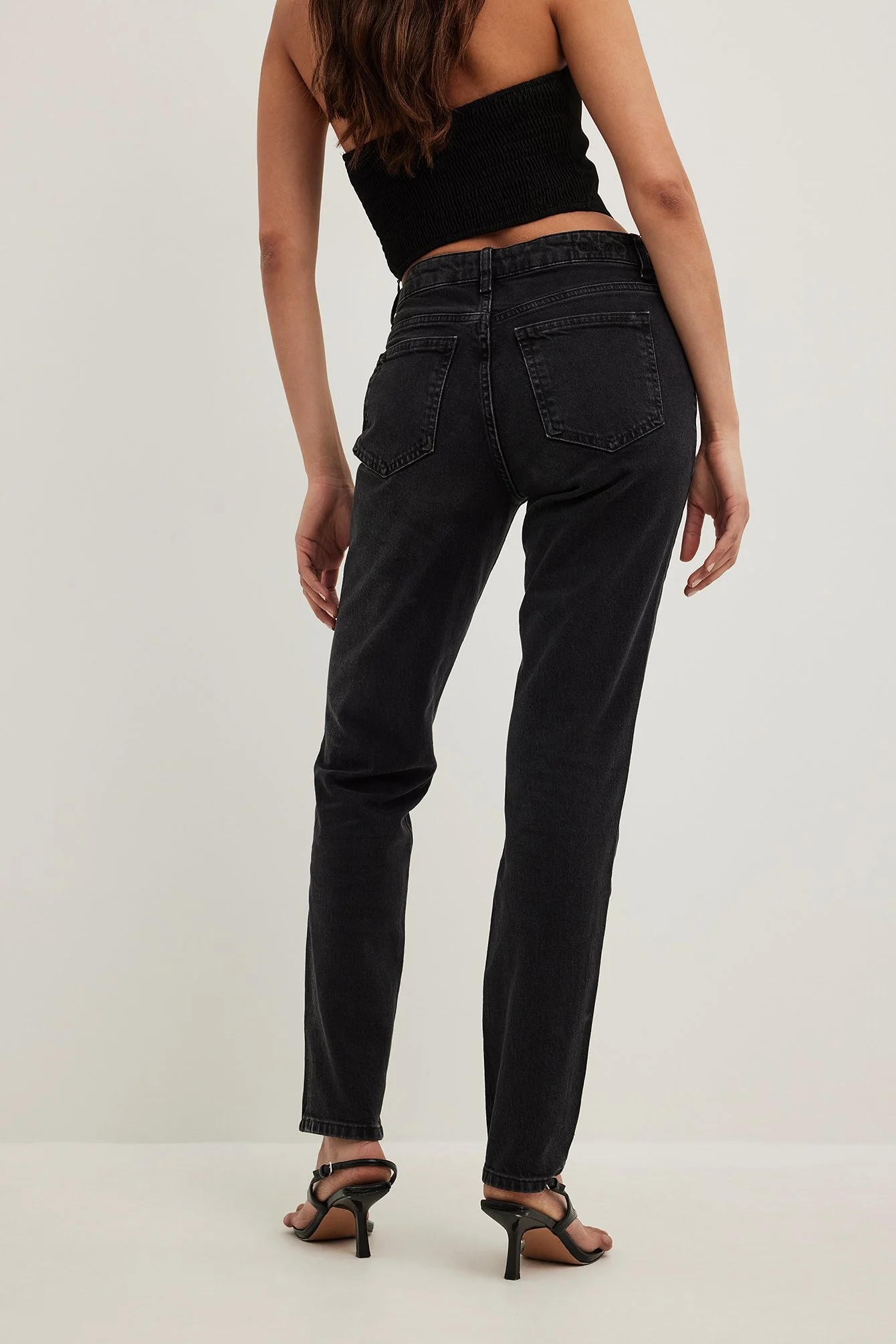 Schlanke Jeans mit mittlerer Taille