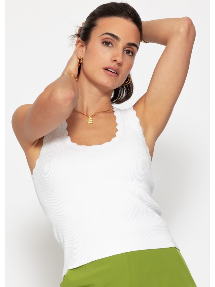 SASSYCLASSY Tank Top mit Bogenkante in Weiß günstig kaufen