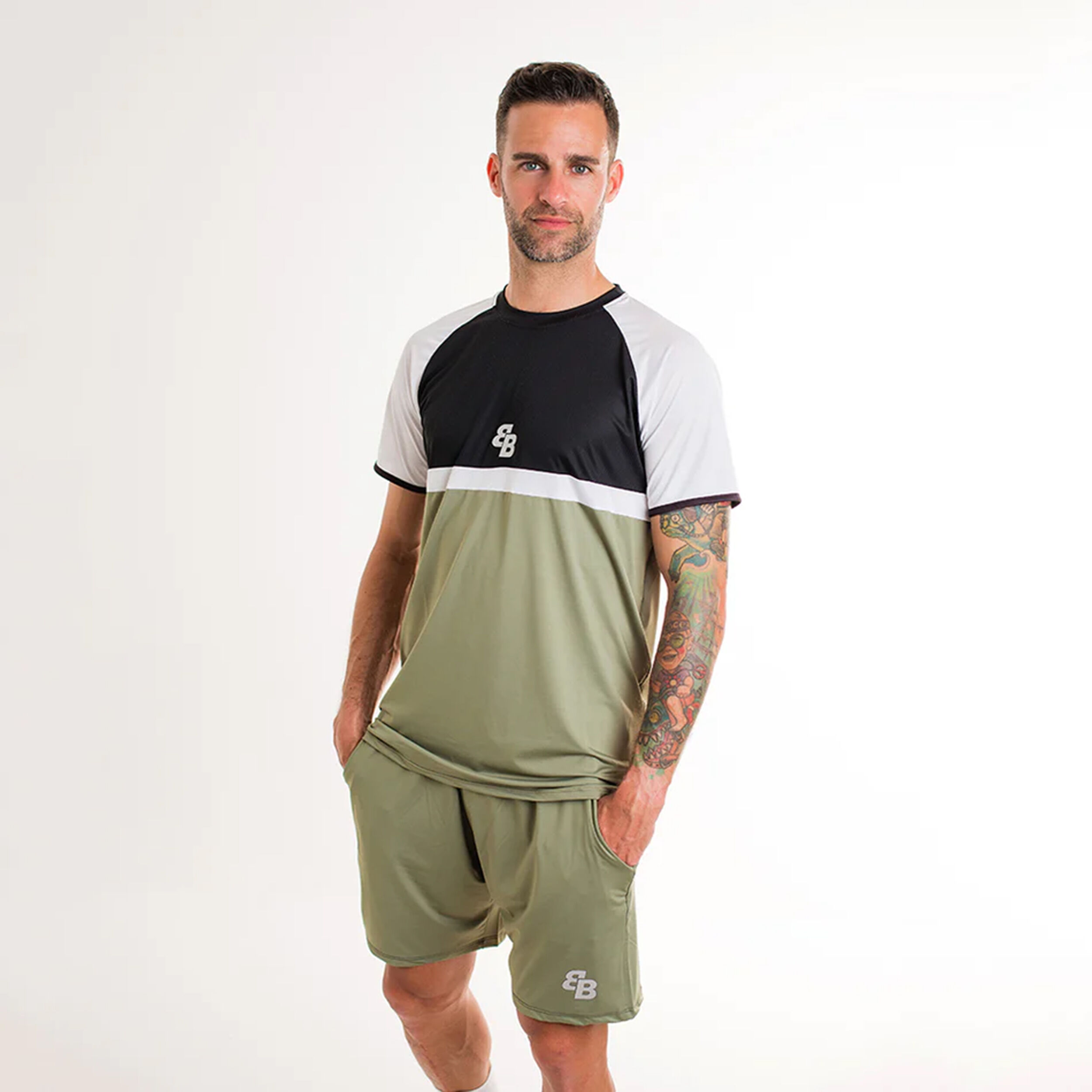 Olive Shorts Herren - Oliv