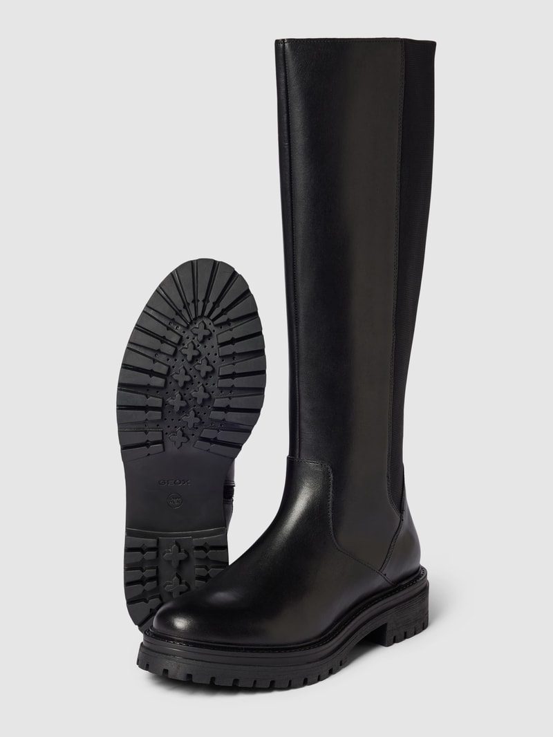 Stiefel mit elastischen Einsätzen Modell 'IRIDEA' in schwarz