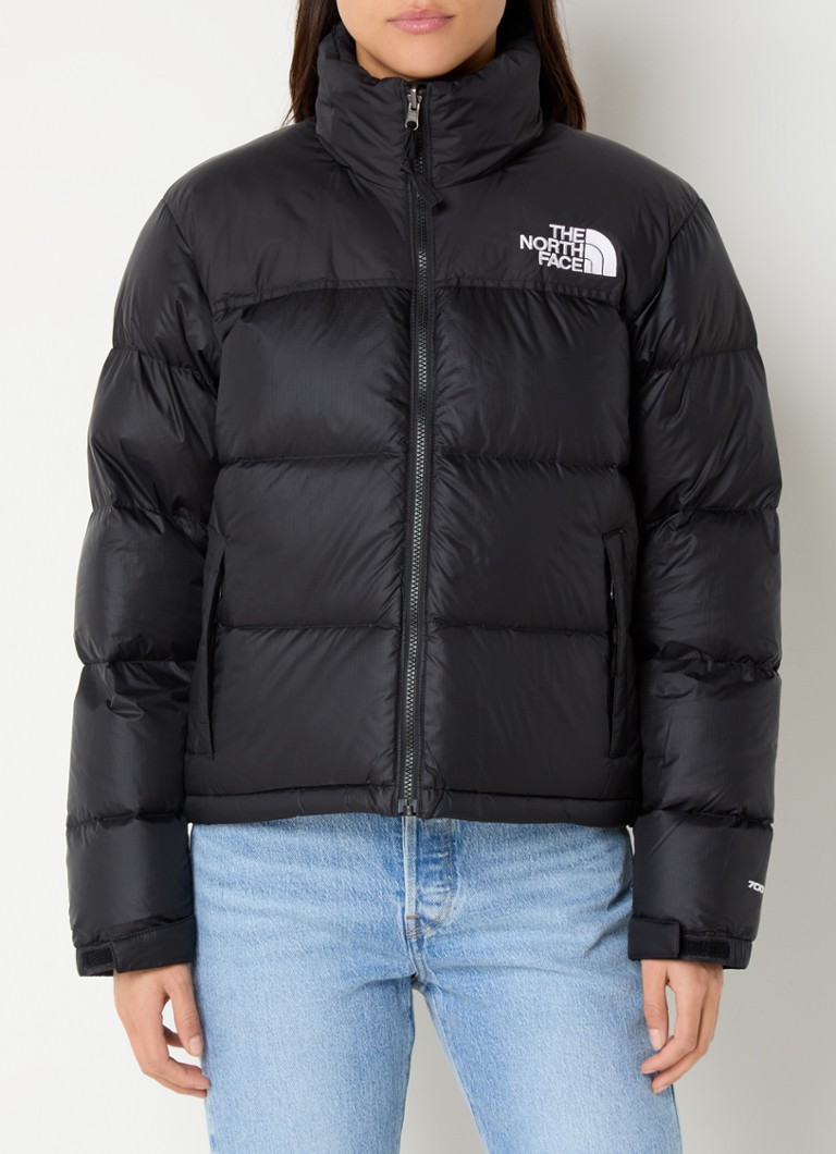 Jachetă de puf The North Face Retro Nuptse 1996 cu glugă pliabilă.