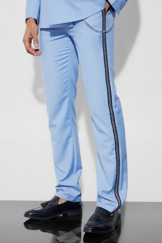 Lockere Hose mit Nieten-Detail und Kette