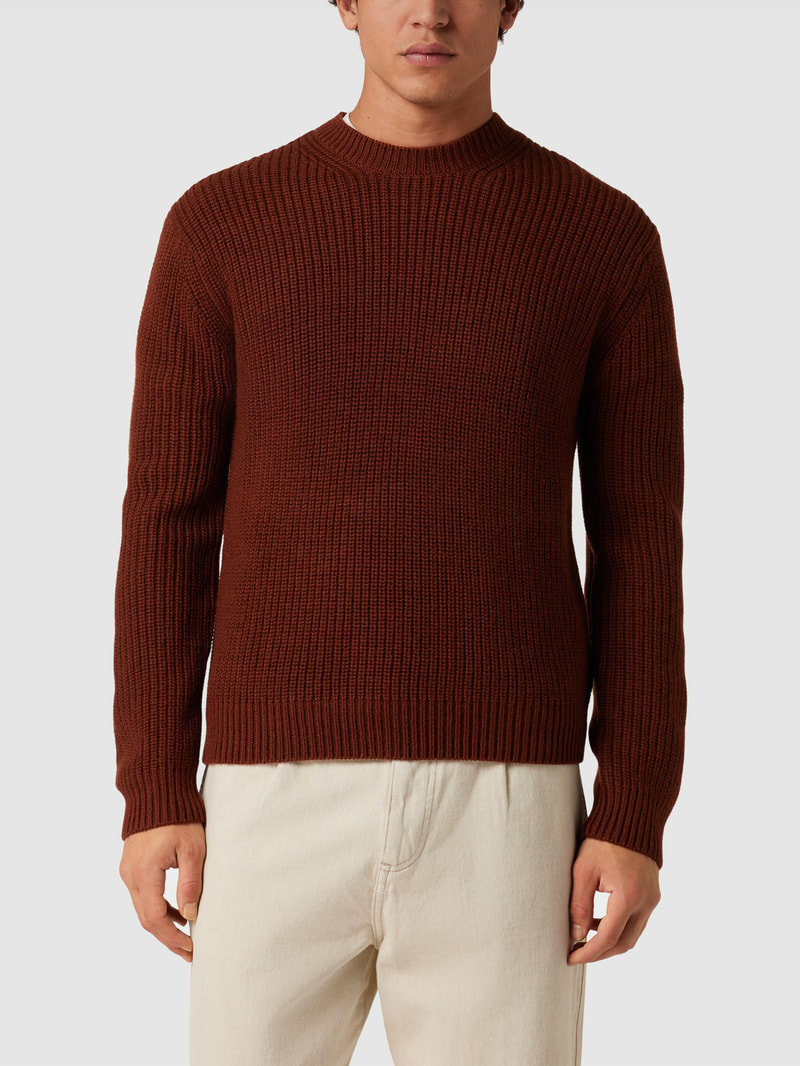 Strickpullover mit Rundhalsausschnitt Modell 'Preston' in rostrot
