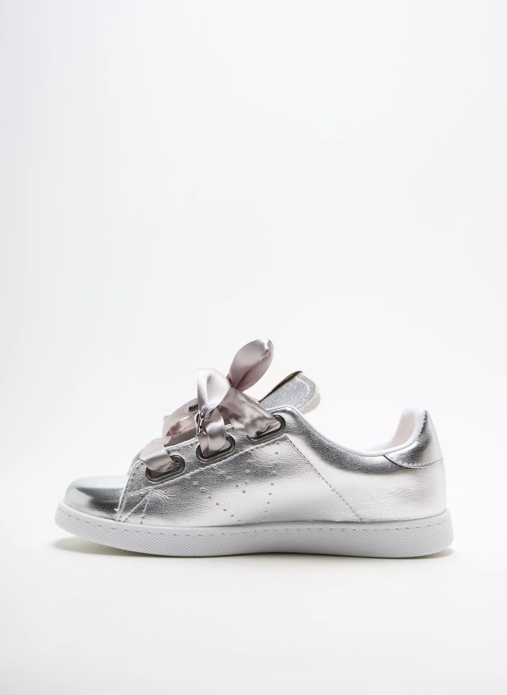 Victoria Baskets Femme couleur gris