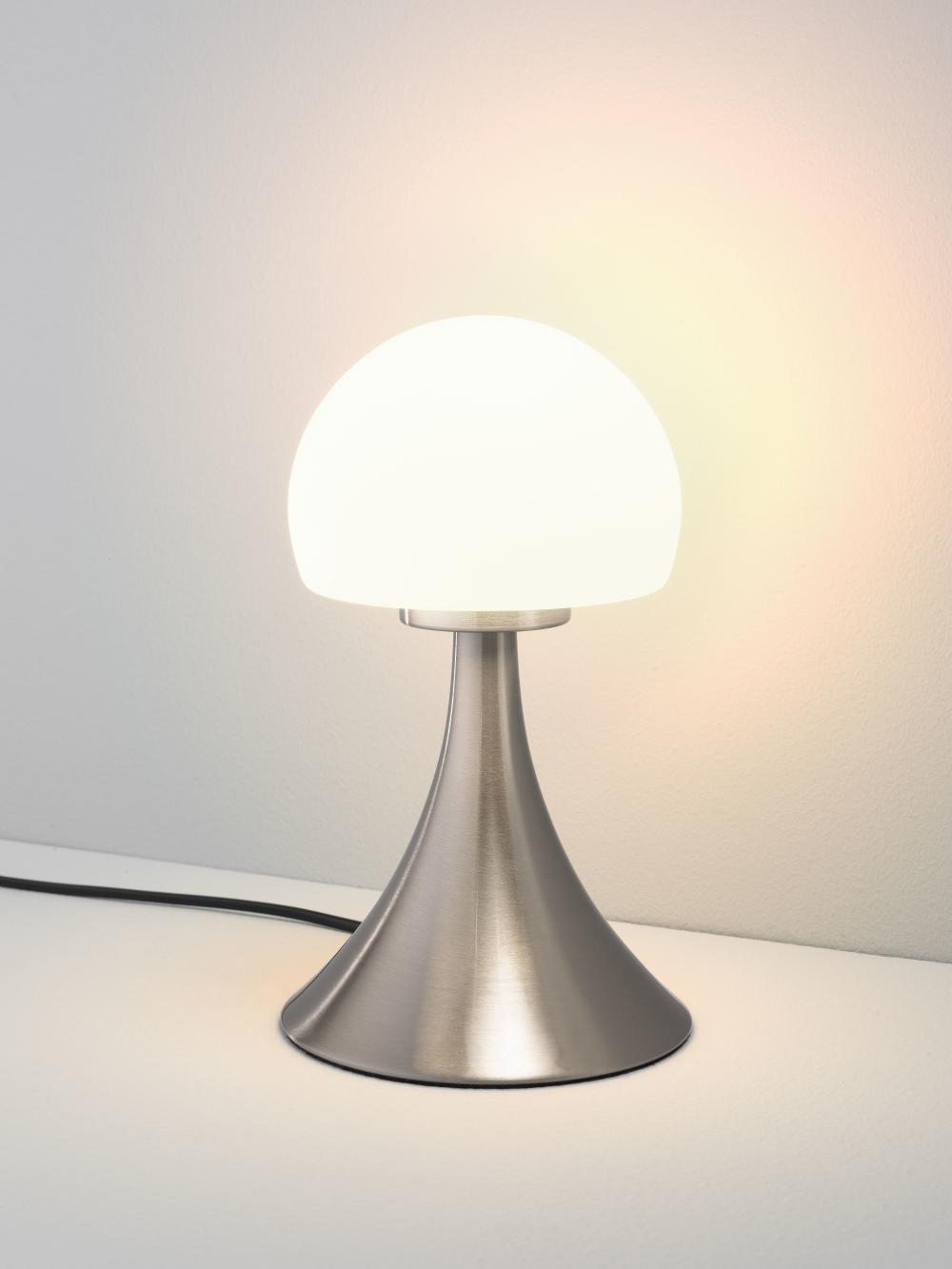 Tischleuchte Pilz Nickel matt