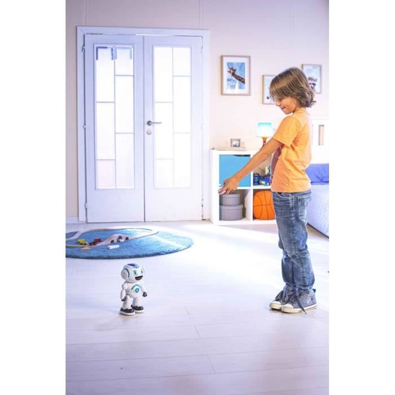 POWERMAN® MASTER Robot Programmable avec Quiz, Musique, Jeux, lancer de disque et télécommande (Français) blanc