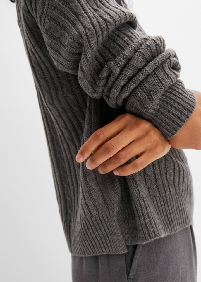 Pullover mit V-Ausschnitt und Seitenschlitzen