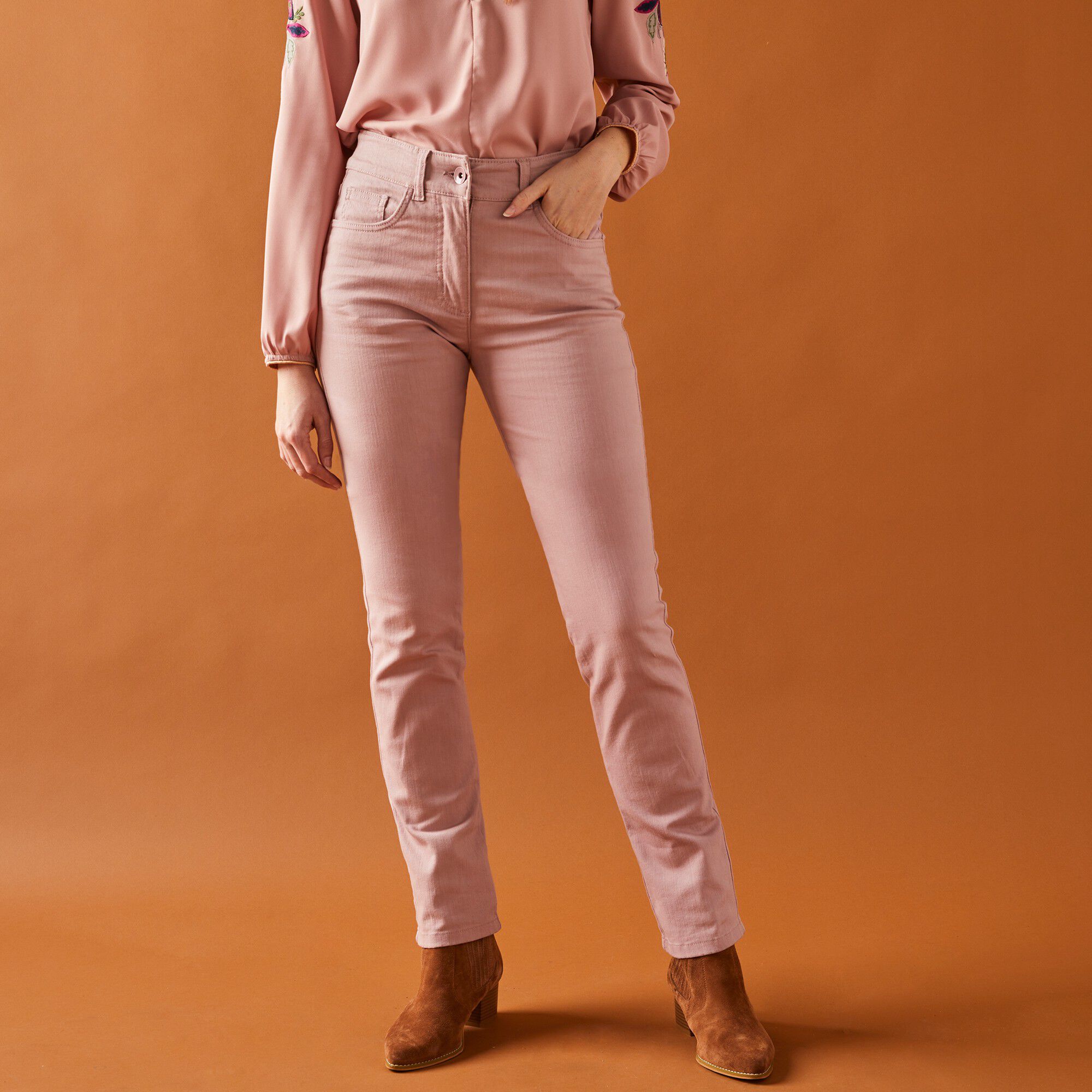 Pantalon droit gainant