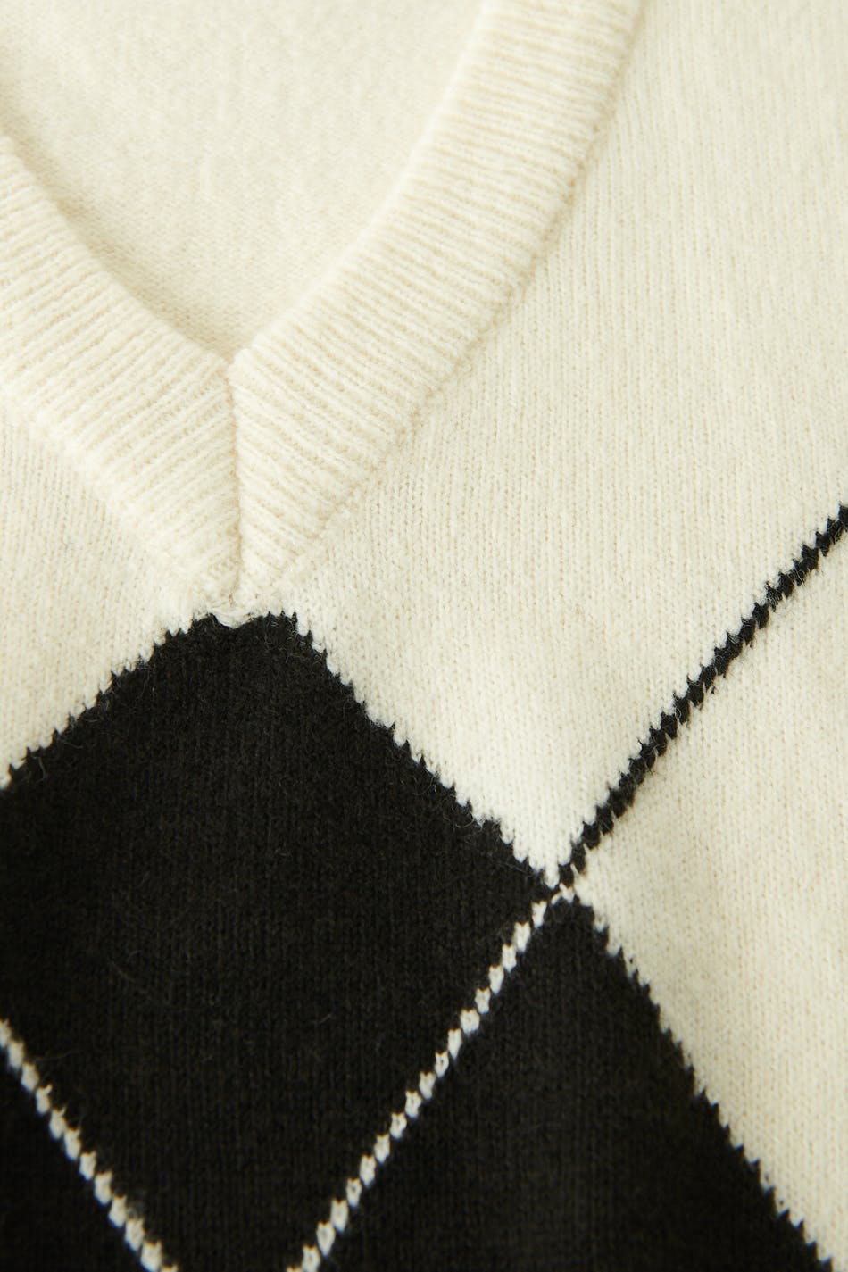Carla knitted vest