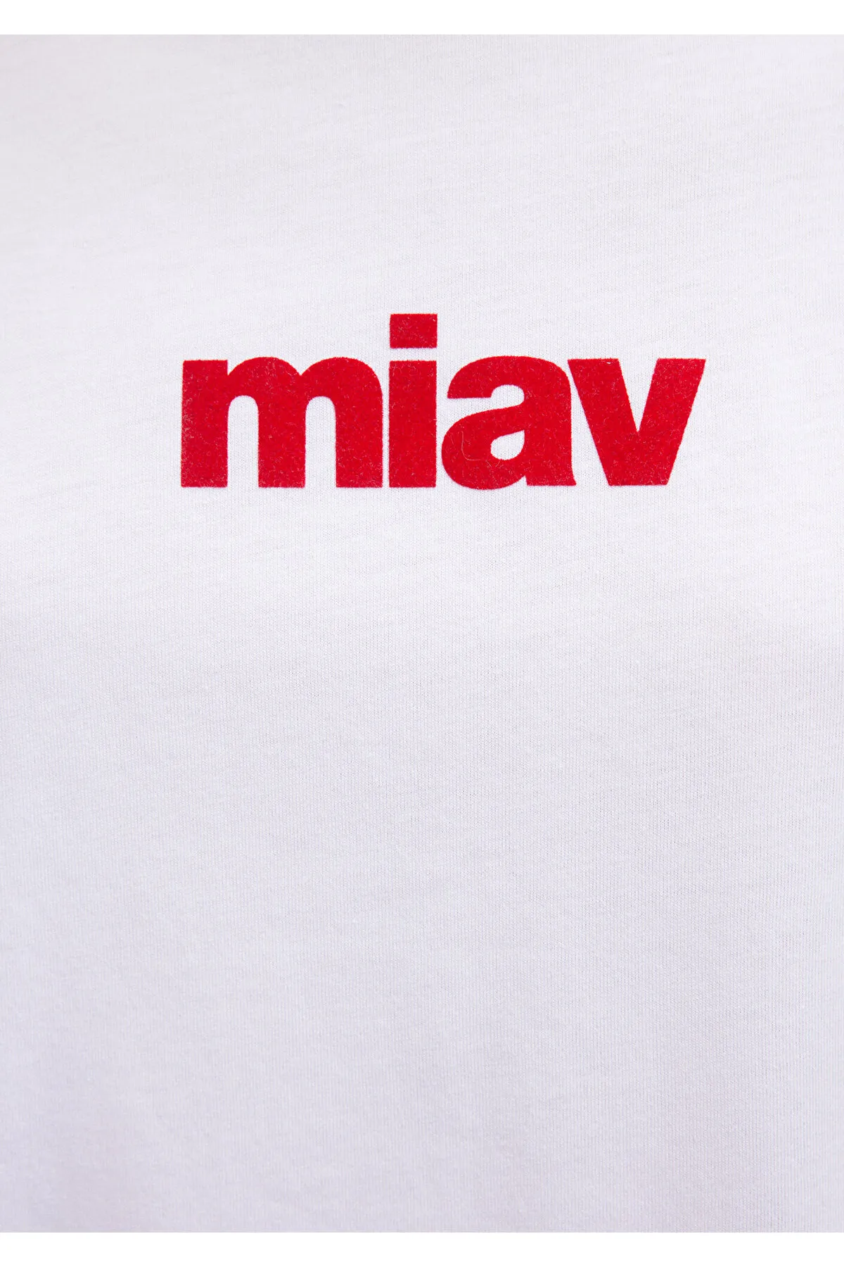 Mavi  Weißes T-Shirt mit rotem Miav-Aufdruck, reguläre Passform / normaler Schnitt 1610622-86417