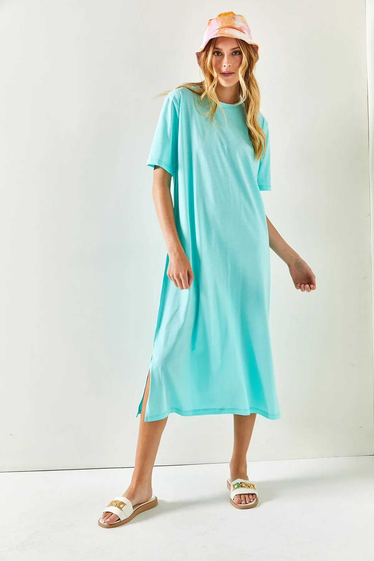 Olalook  Mintgrünes Oversize-Baumwollkleid für Damen mit Seitenschlitzen ELB-19001880