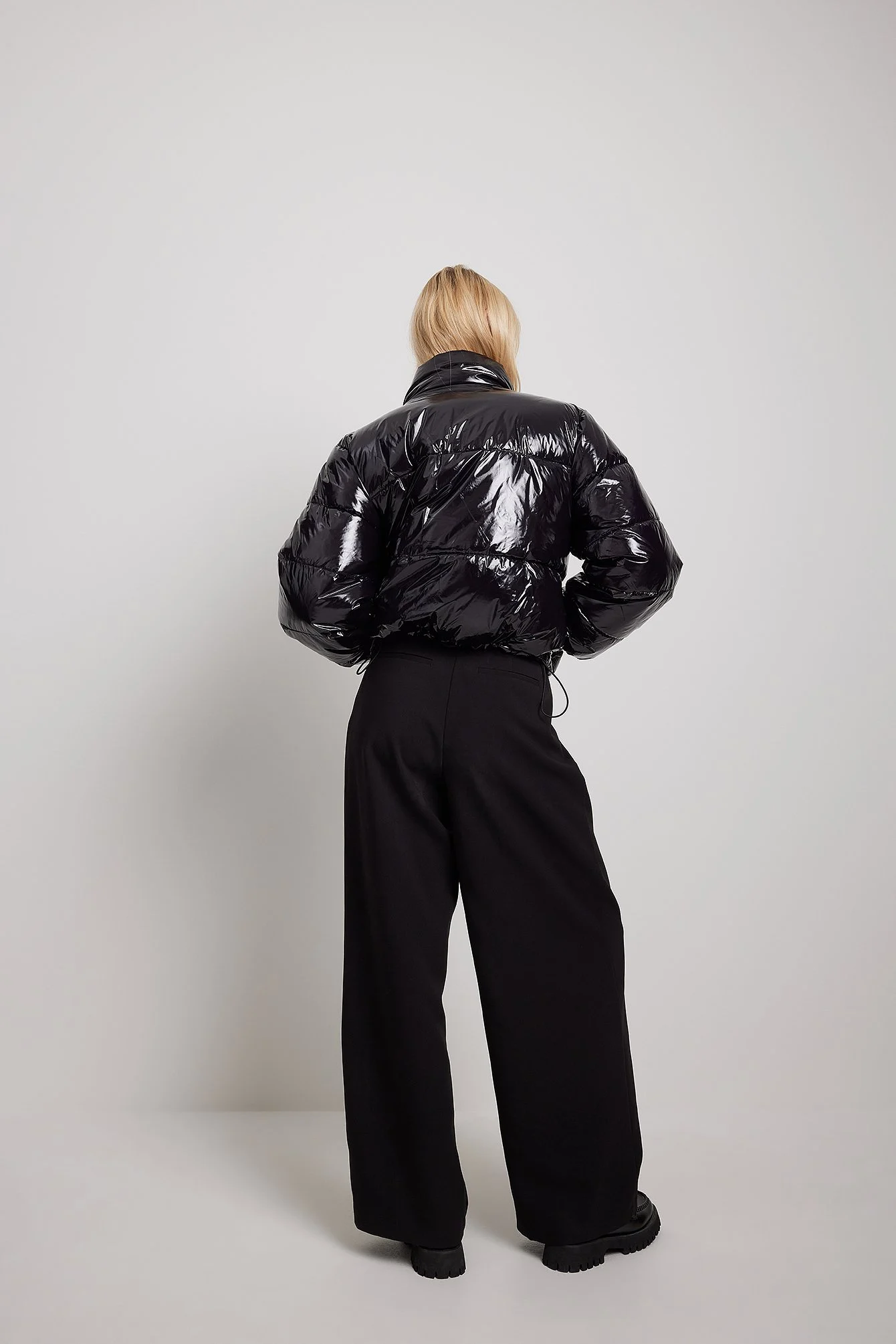 Gepolsterte glänzende Jacke