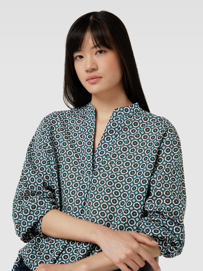 Bluse mit Allover-Muster in grün