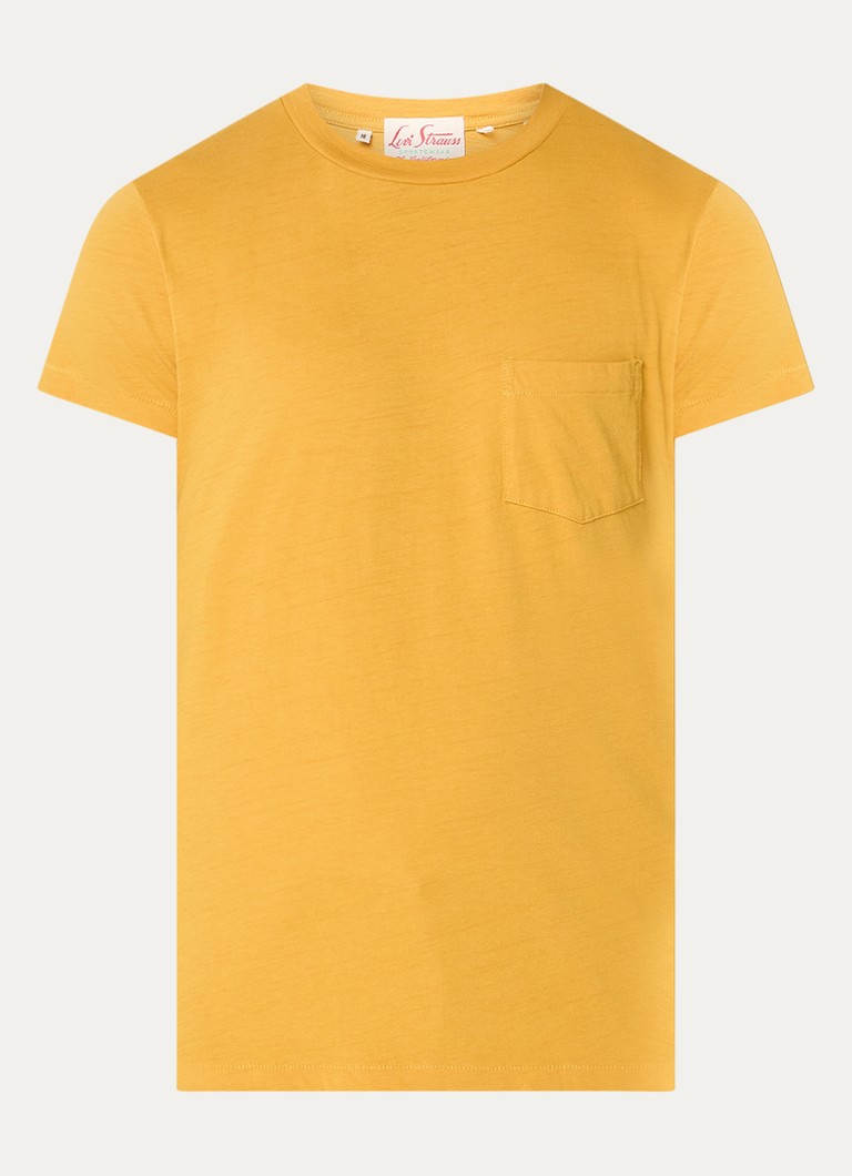 Camiseta Levi's com bolso no peito