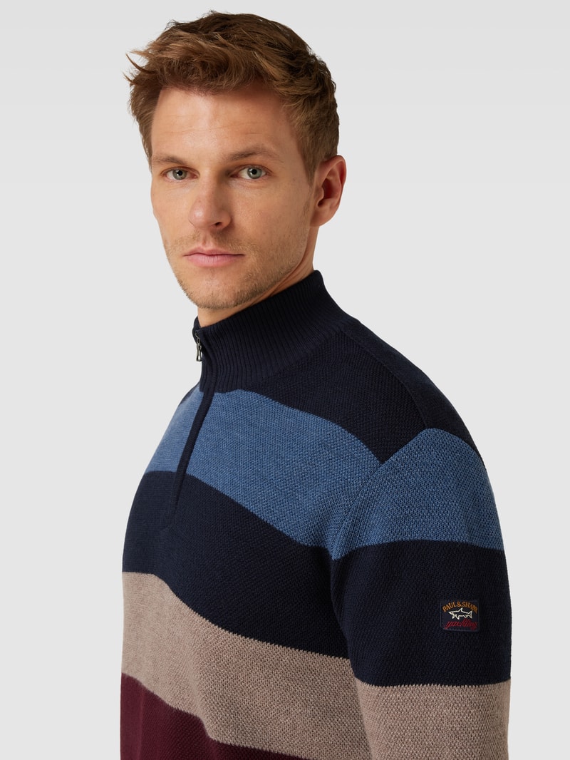 Strickpullover mit Streifenmuster in marineblau