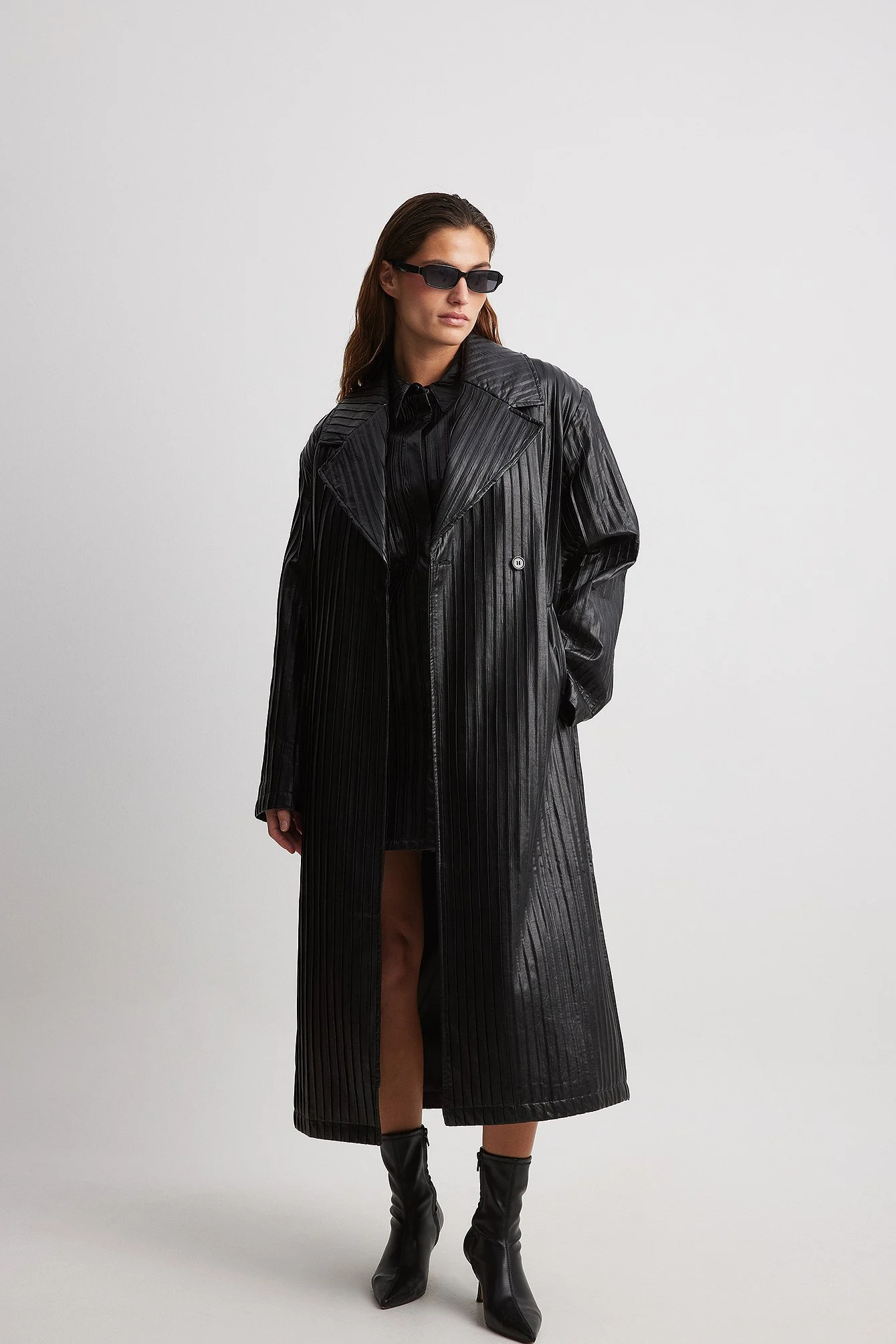 Oversized PU-Trenchcoat mit Plissé-Detail