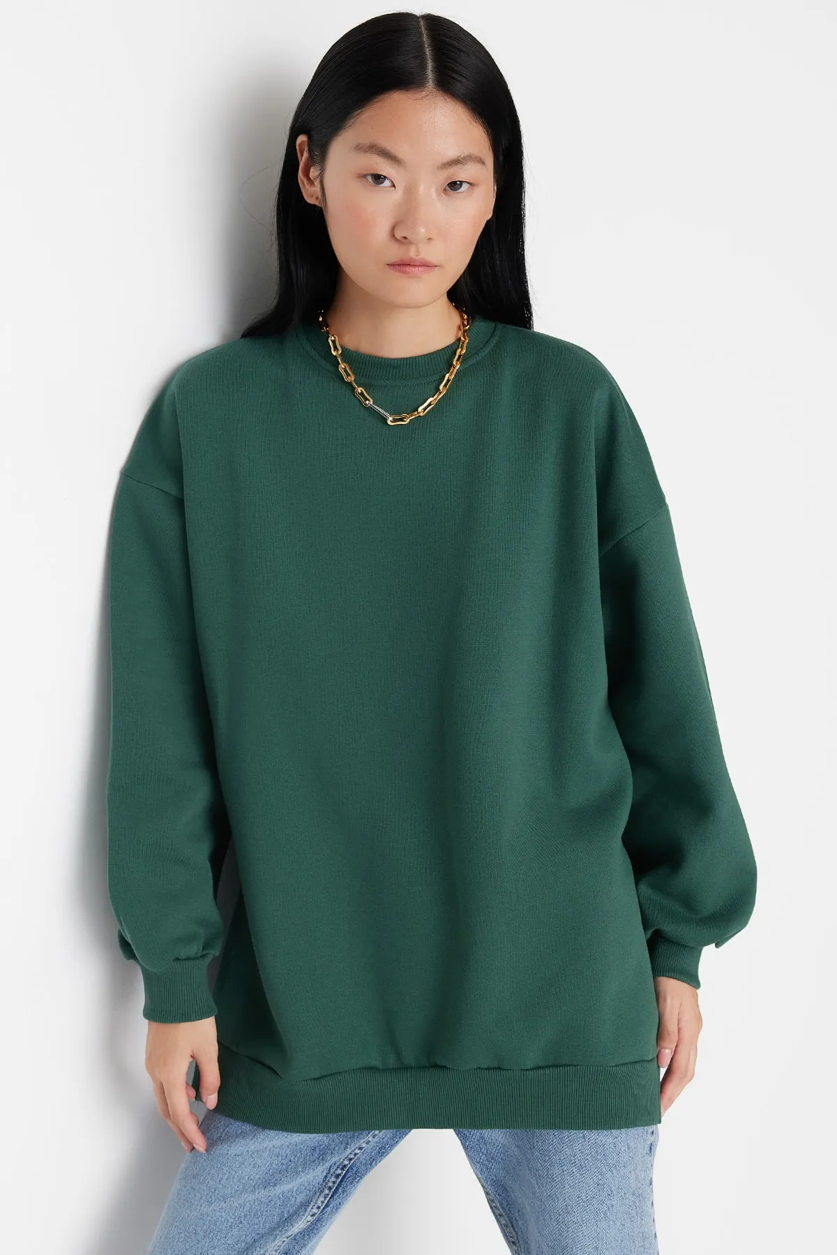 Trendyol Collection  Grünes Oversize/Weite Passform Gestricktes Sweatshirt mit Schlitzdetail innen aus dickem Fleece TWOAW23SW00195