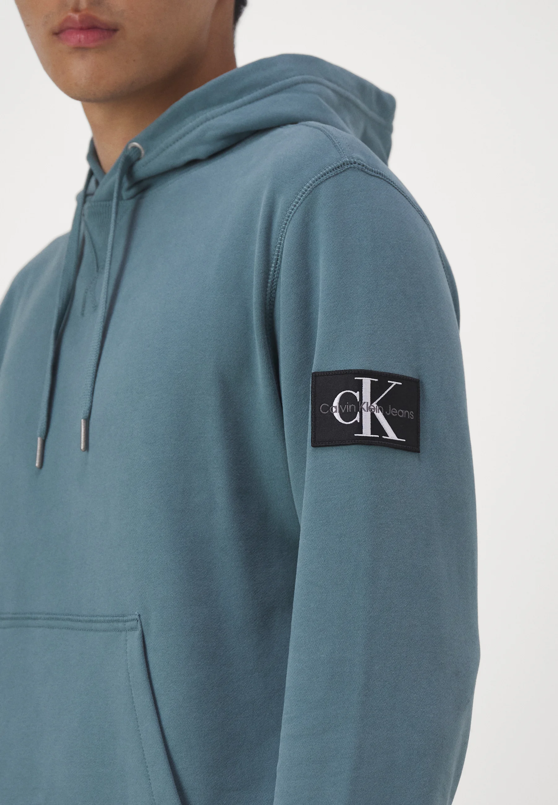 Sudadera con capucha y logo de Calvin Klein Jeans