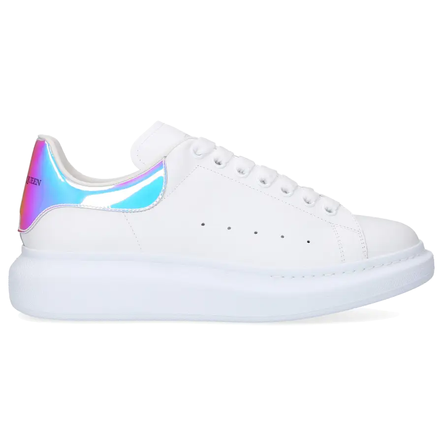 Alexander McQueen - Sneaker low LARRY Kalbsleder - weiß