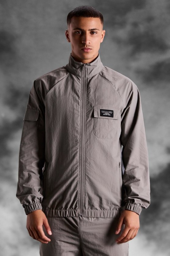 Matte Nylon Cargo-Jacke mit Trichterkragen