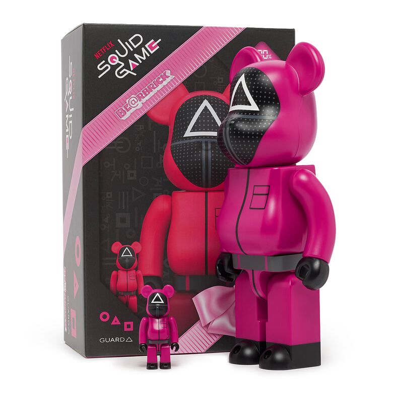 Medicom Bearbrick Squid Game Guard △ 100% & 400% multicolor