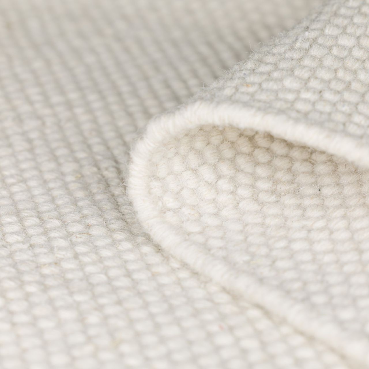 MyFlair Teppich Wooly Hope, 200 cm x 240 cm, Farbe naturweiß, rechteckig, Gesamthöhe 5mm