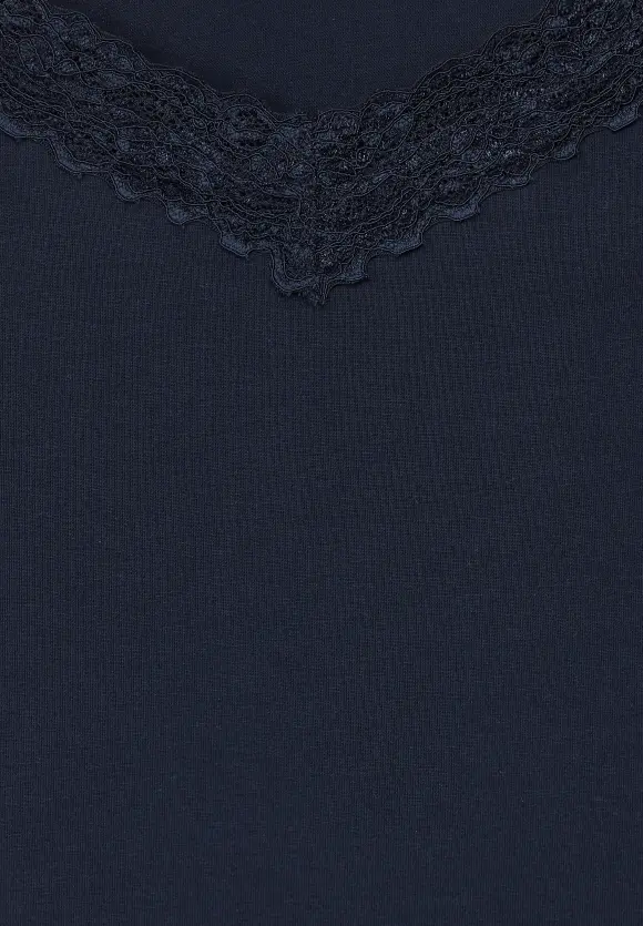 Street One Top mit Spitzendetail
