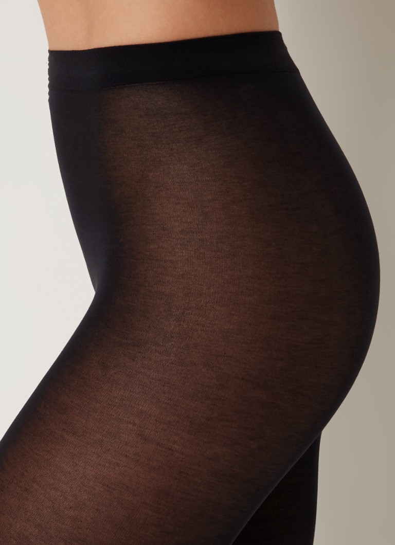 Meias-calças Falke Cotton Touch feitas com mistura de algodão orgânico.
