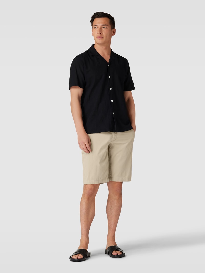 Bermudas mit Knopf- und Reißverschluss Modell 'BOZEN' in beige