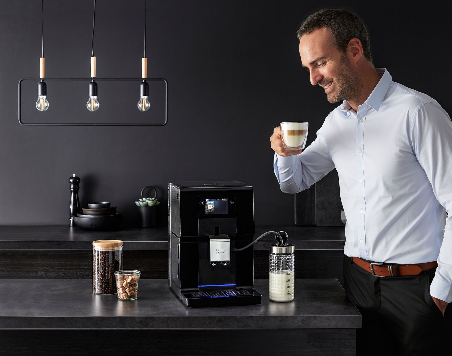 Krups Kaffeevollautomat EA8738 Intuition Preference, inkl. Milchbehälter, intuitives Lichtsystem, 11 Getränke, OTC-System