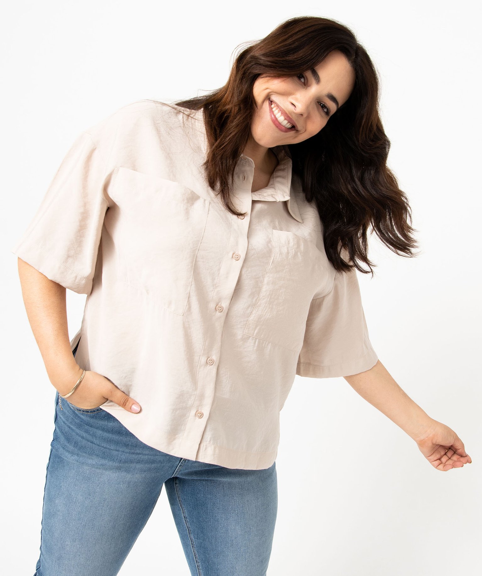 Chemise à manches courtes avec poches poitrine femme grande... ecru | GEMO