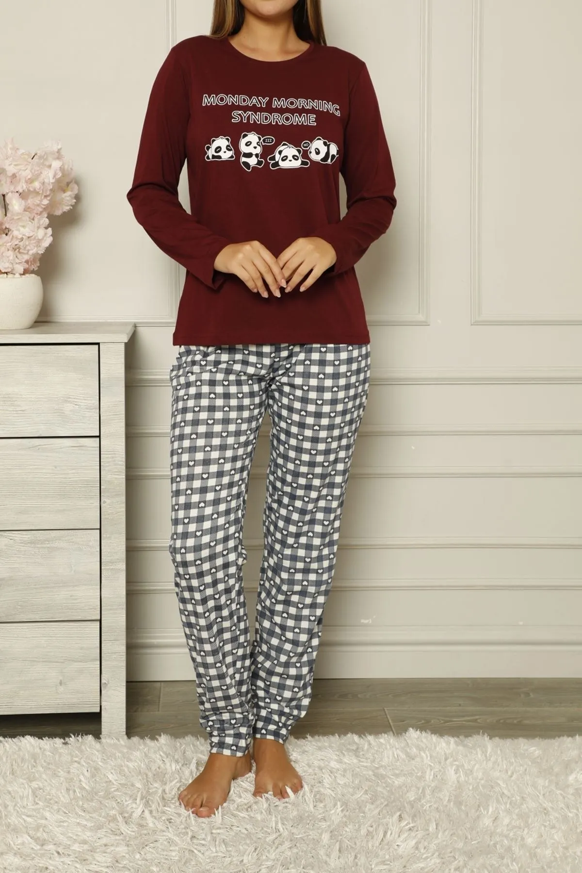 Nicoletta  Damen-Pyjama-Set aus Baumwolle in Weinrot