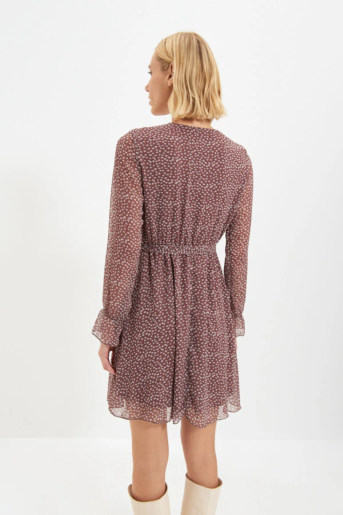 Trendyol Collection  Braunes zweireihiges Webkleid