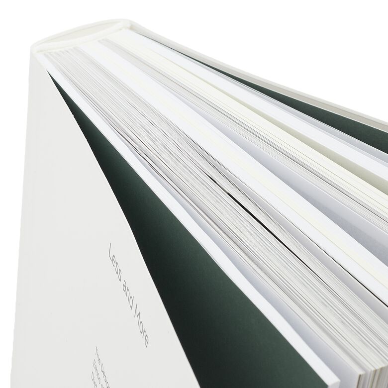 GESTALTEN Verlag Less and More white