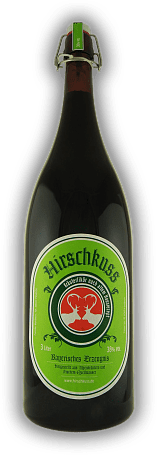 Hirschkuss Kräuterlikör nach altem Hausrezept mit Bügelverschluss 3,0 Liter Hirschkuss Kräuterlikör nach altem Hausrezept mit Bügelverschluss 3,0 Liter Vollmundiger, feinherber Kräuterlikör. 3	 Liter - Vol 38%