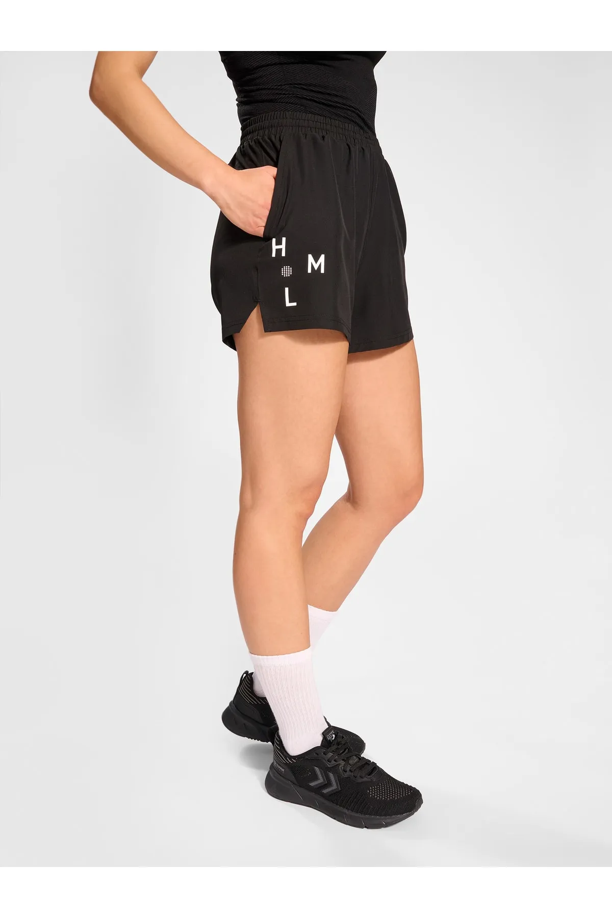 hummel  hmlACTIVE COURT WOV SHORTS FRAU