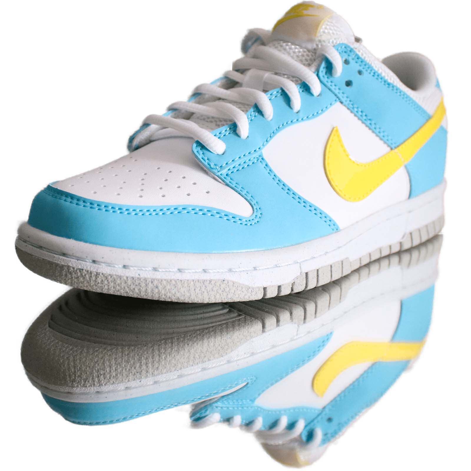 Nike Dunk Low Next Nature Homer Simpson