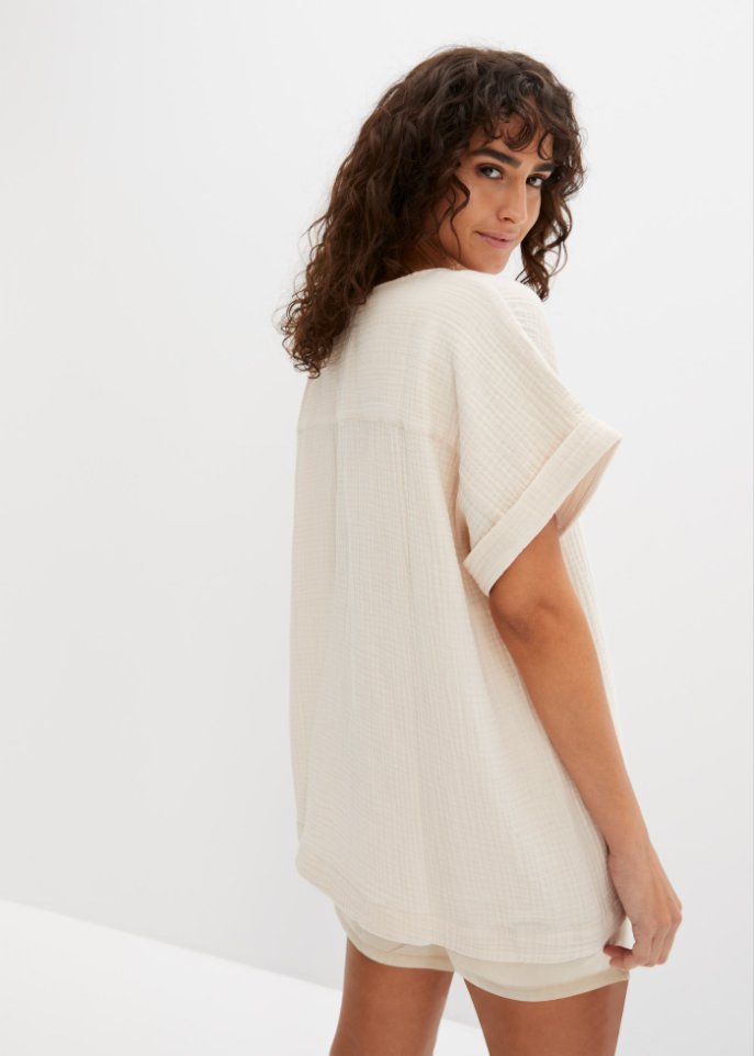 Musselin-Bluse mit Knopfleiste und Tasche