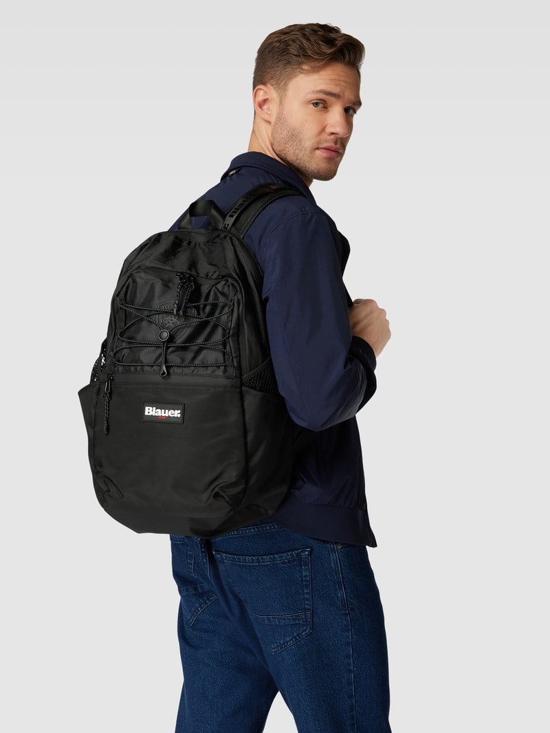 Rucksack mit Label-Details Modell 'LIGHT' in schwarz