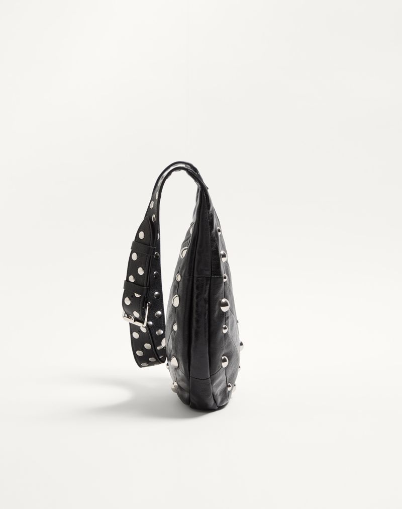 Valentino Garavani Hobo-taske i nappa med chevronmotiv og nitter