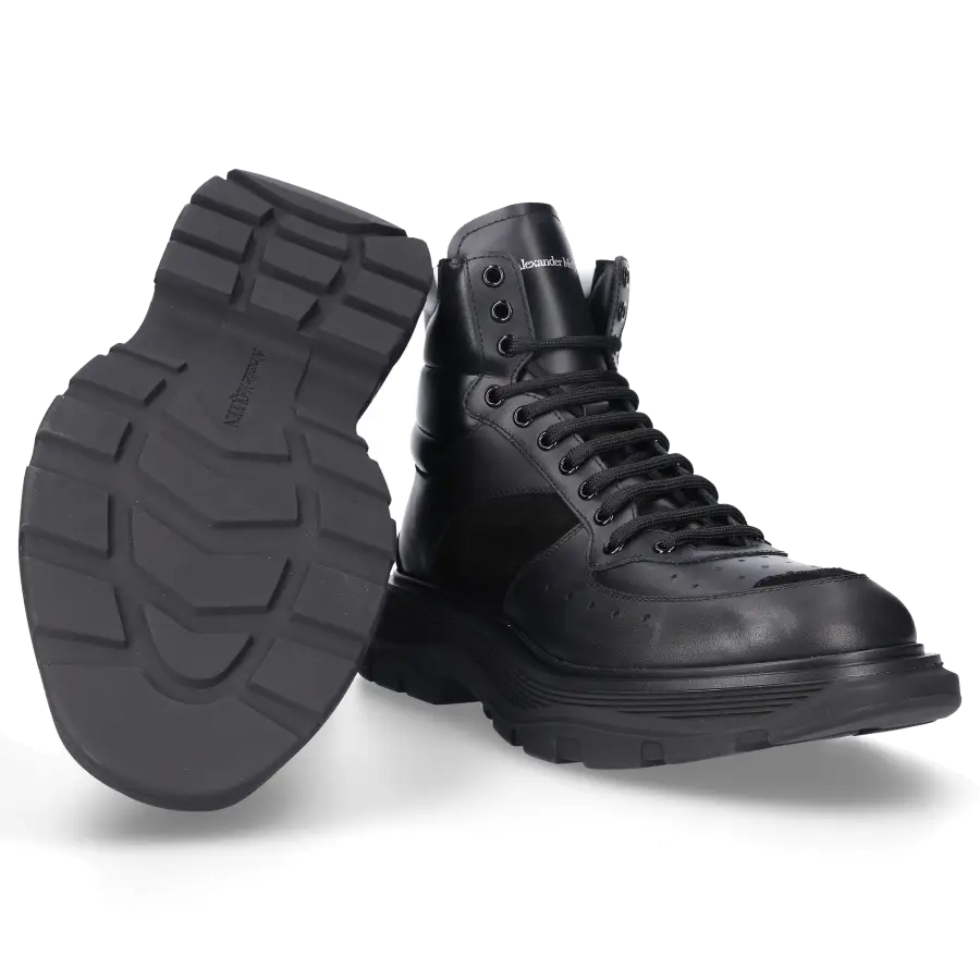 Alexander McQueen - Schnürboots WHRH6 Kalbsleder - schwarz