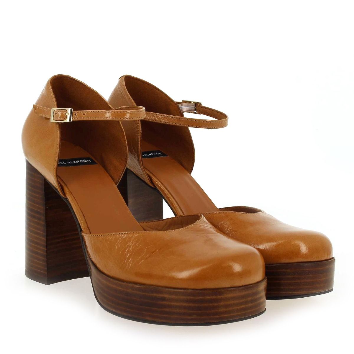 Angel Alarcon  23557-922 B - Whisky