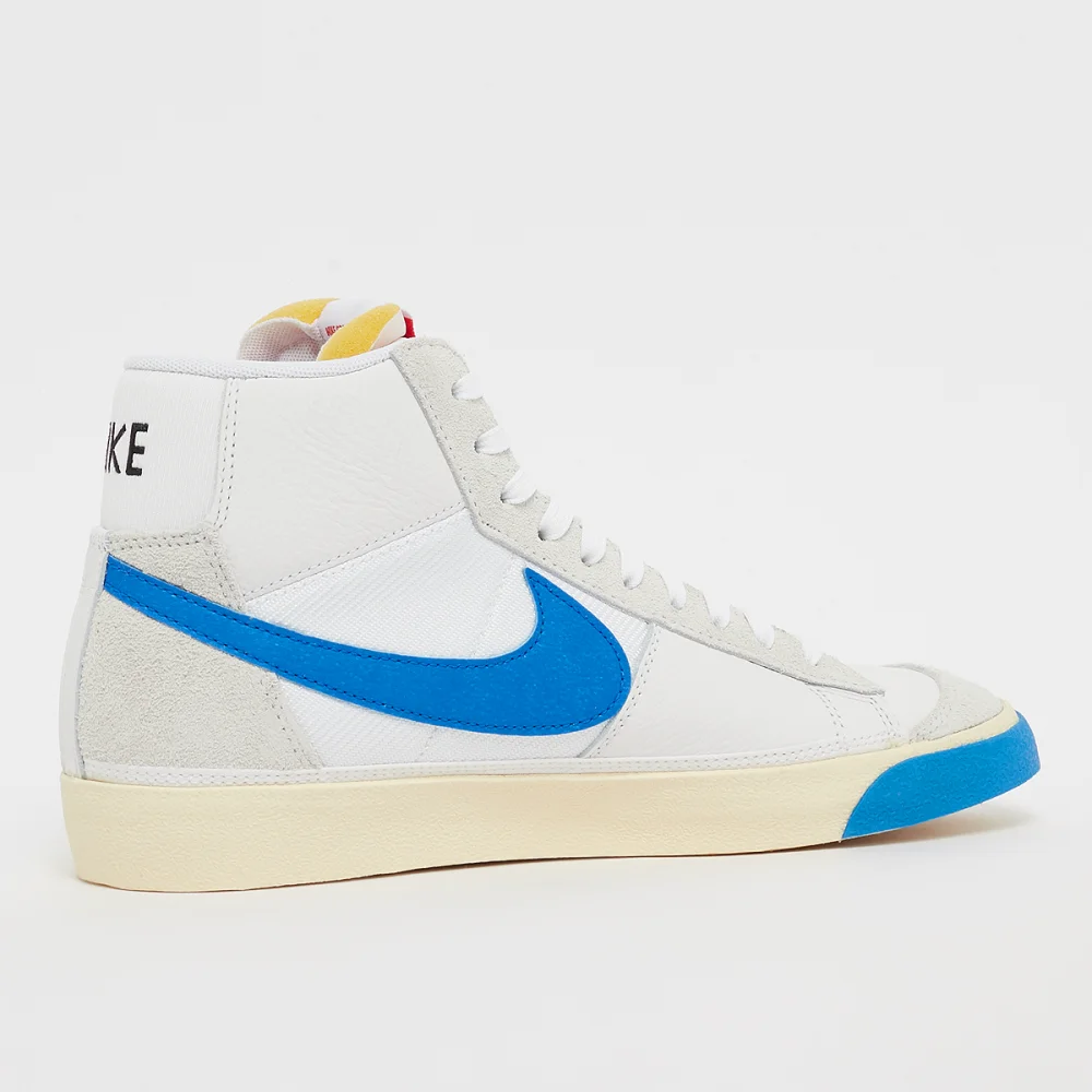 Nike Blazer Mid Pro Club 77 DQ7673-102 / weiss