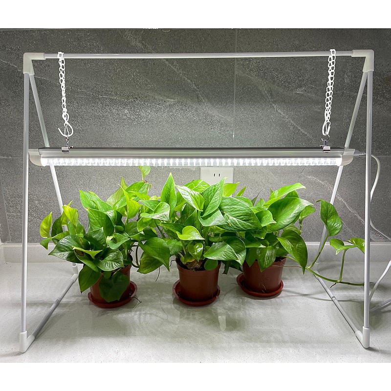 Blossom Plantelys 60 cm LED, 15 W, m/stativ