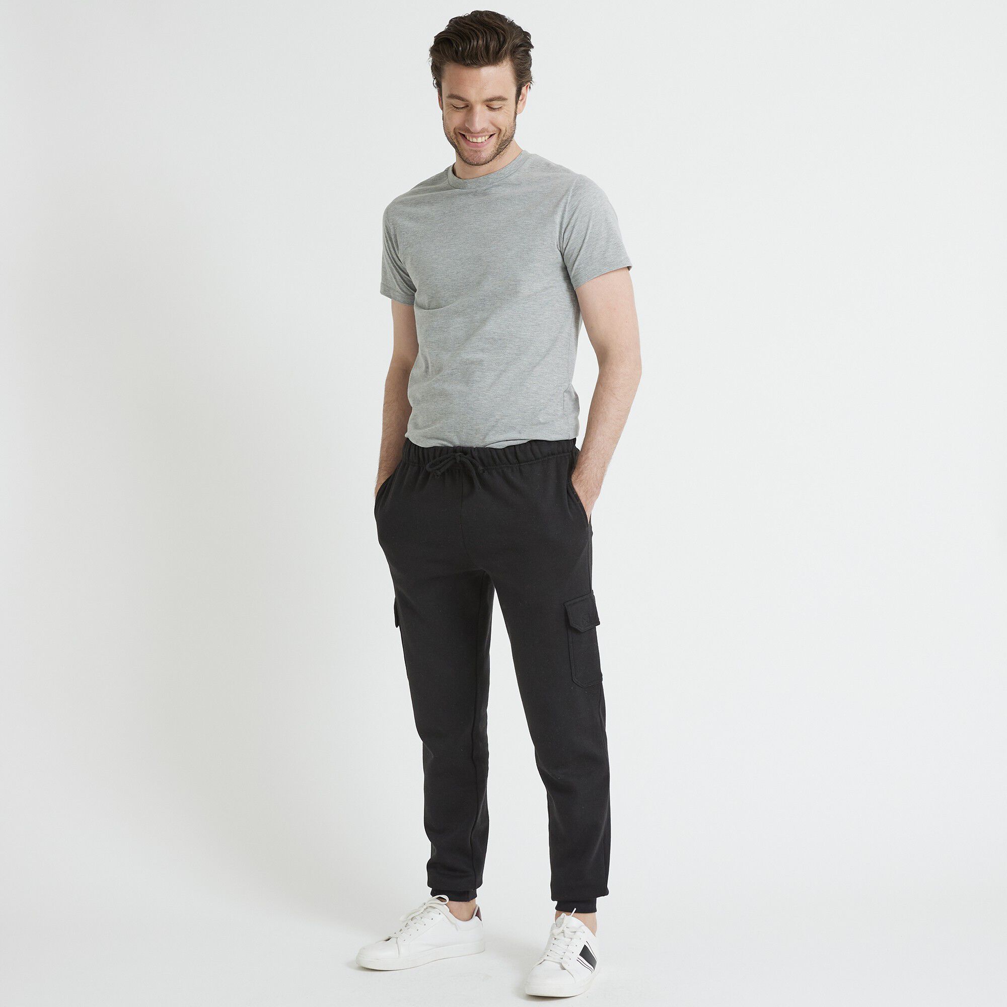 Pantalon molleton cargo bas resserrés
