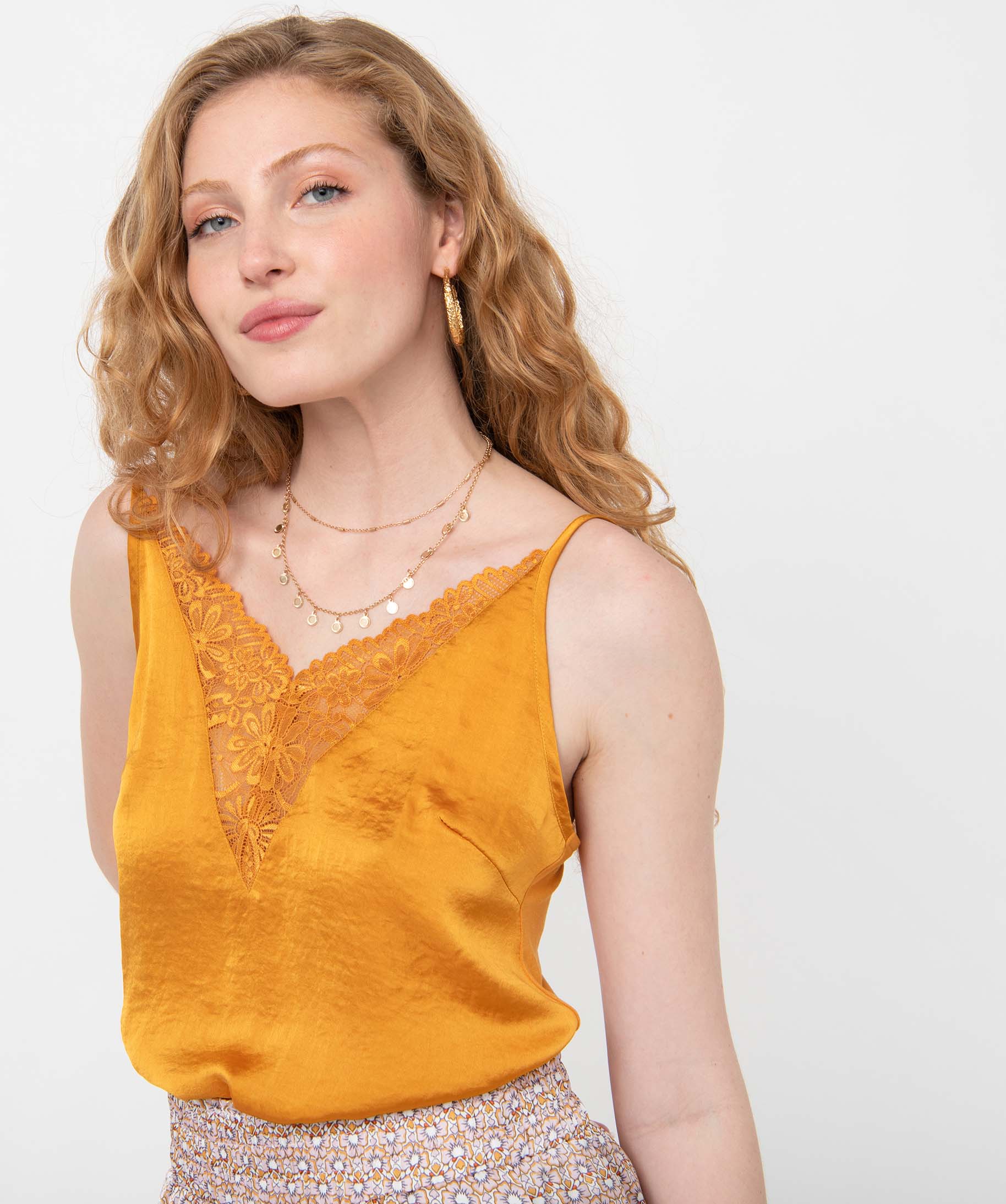 Débardeur lingerie femme avec col en dentelle jaune | GEMO