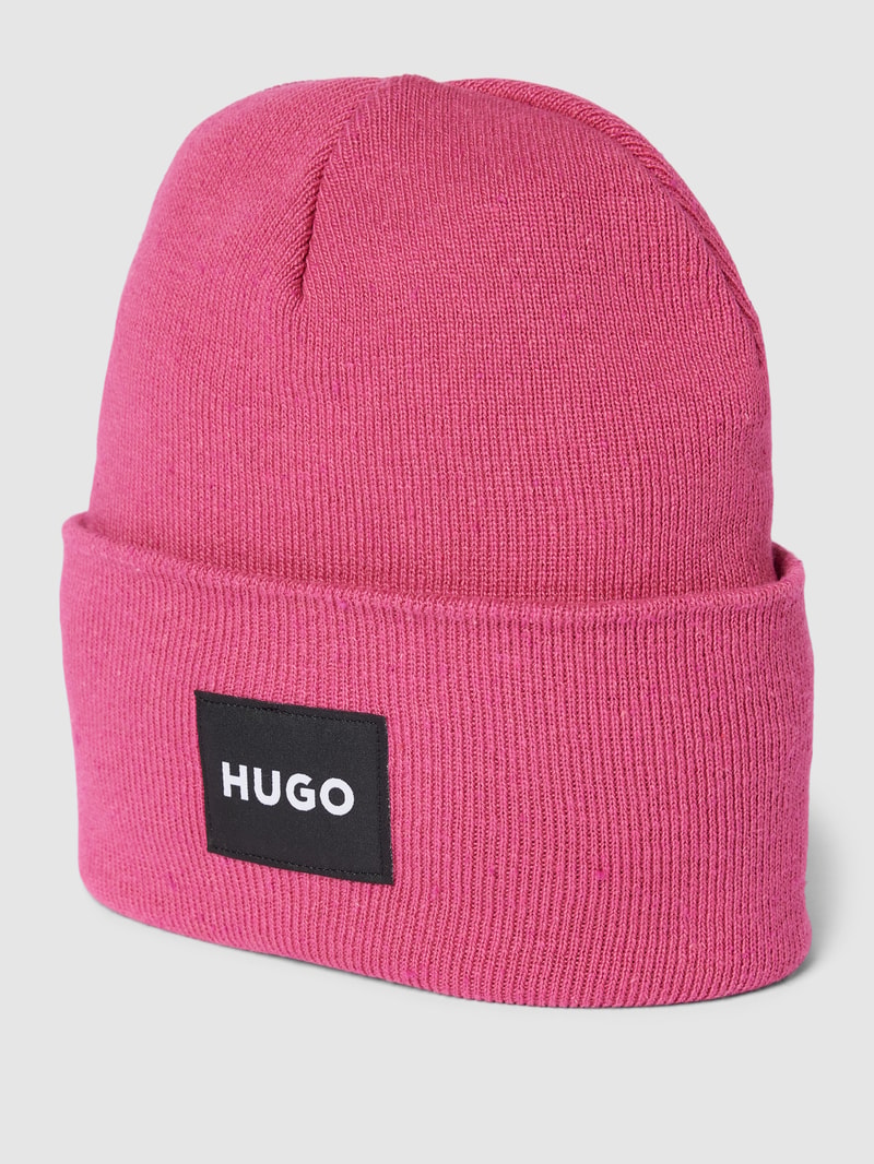 Beanie mit Label-Detail Modell 'Saretta' in fuchsia